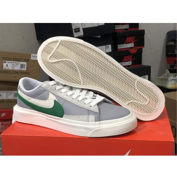 Nike Low Pioneer Canvas Casual Sneaker - 