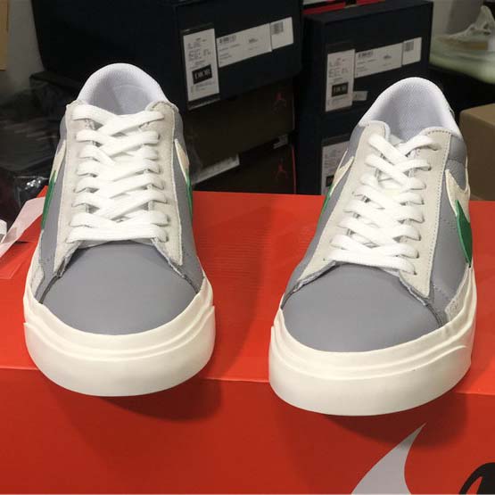 Nike Low Pioneer Canvas Casual Sneaker - 