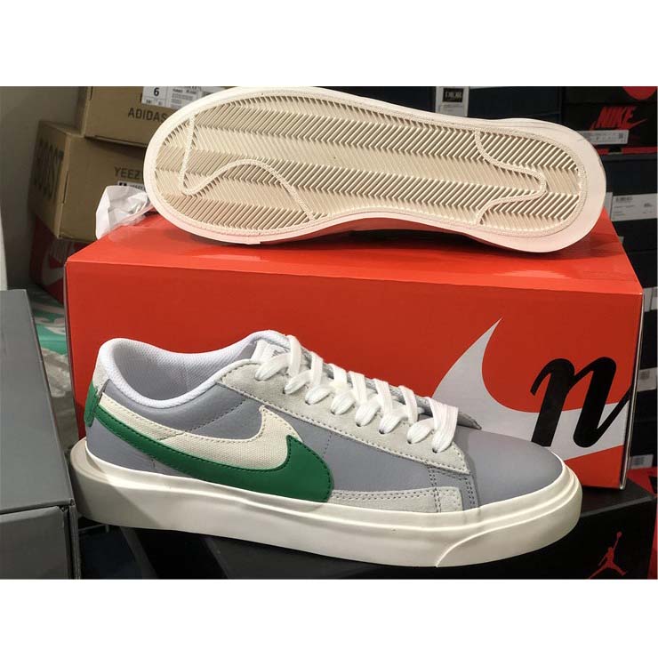 Nike Low Pioneer Canvas Casual Sneaker - 