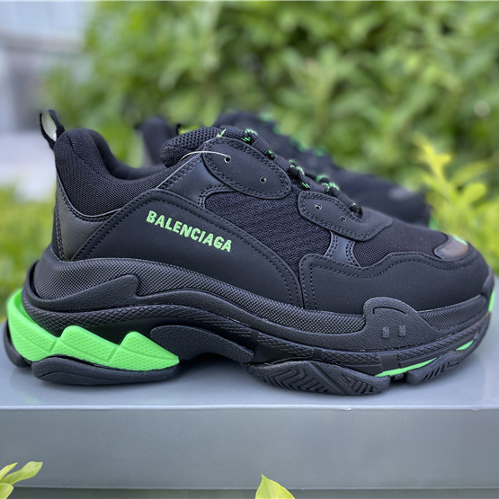 Balenciaga Triple S Sneaker - PerfectKickZ