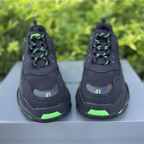 Balenciaga Triple S Sneaker - PerfectKickZ