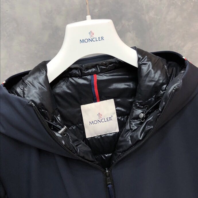 Moncler Hooded Lightweight Down Jacket - PerfectKickZ