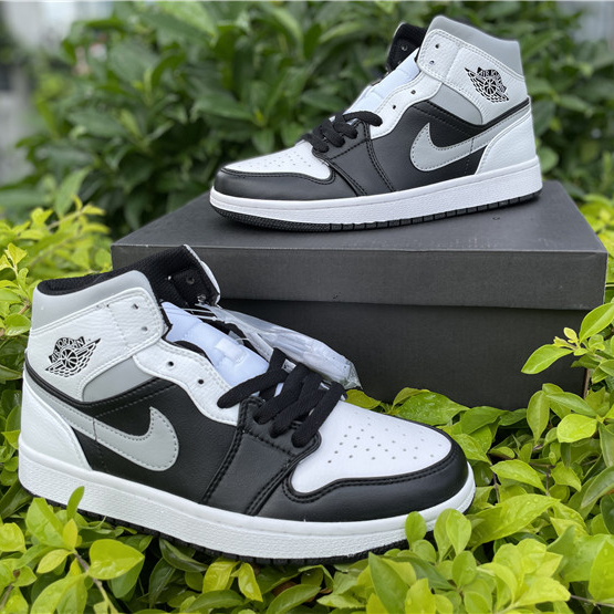 Jordan Air 1 High OG Sneakers - PerfectKickZ
