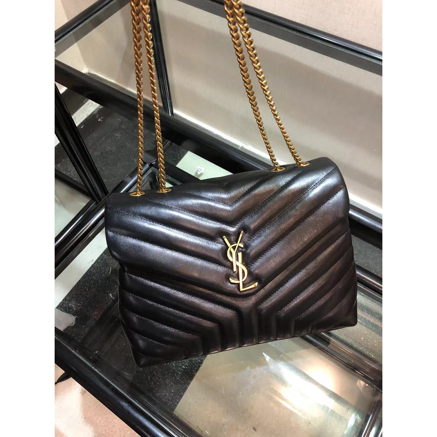 Saint Laurent Logo Print Shoulder Bag (31cm) - PerfectKickZ
