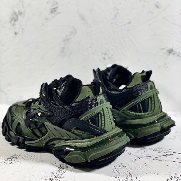Balenciaga Track.2 Sneakers - 