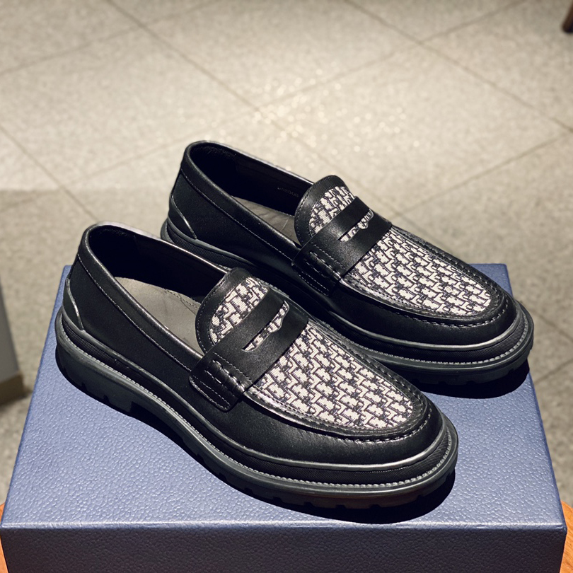 Dior  Oblique Explorer Loafer - PerfectKickZ