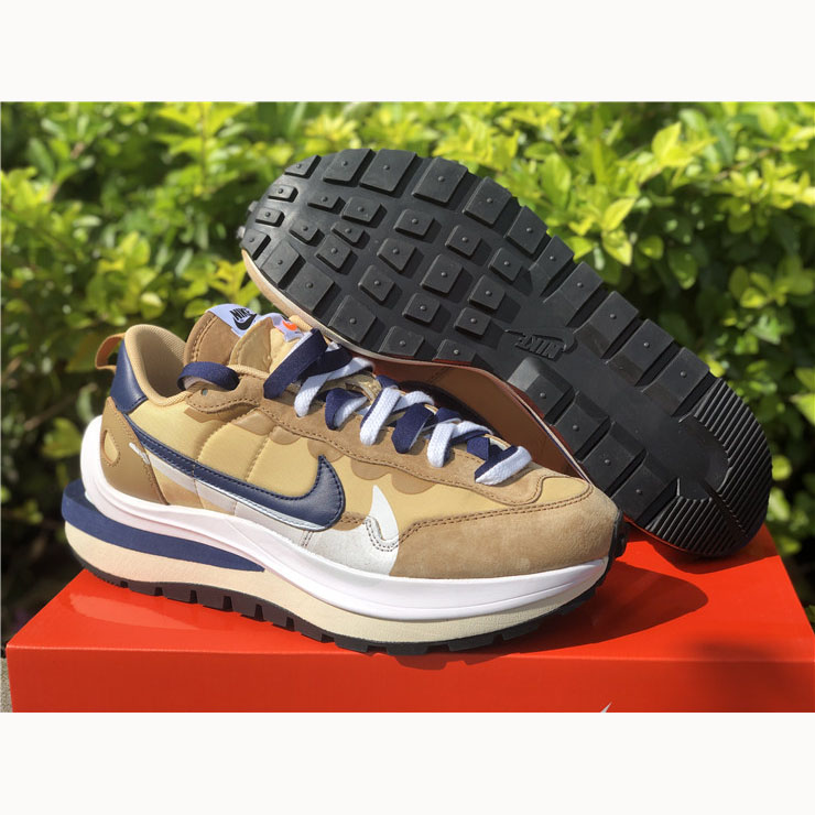 Sacai X Nike VaporWaffle 'Tan' DD1875-200 Sesame Blue Void - 
