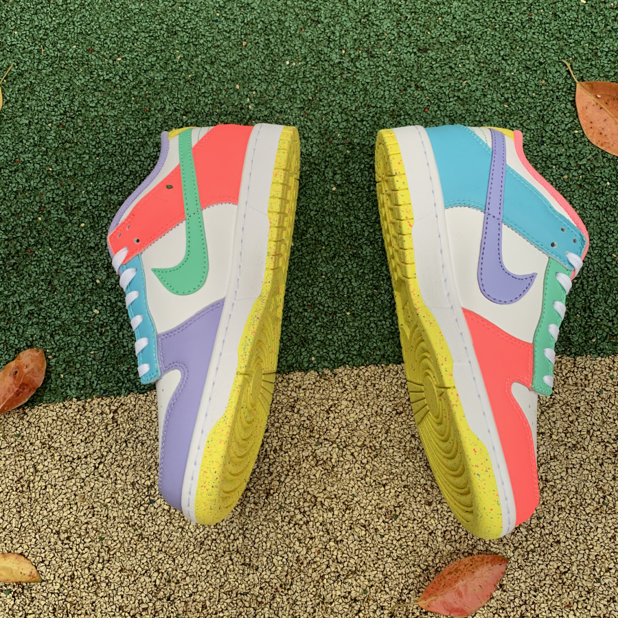 Nike SB Dunk Low "Easter" DD1872-100 - 