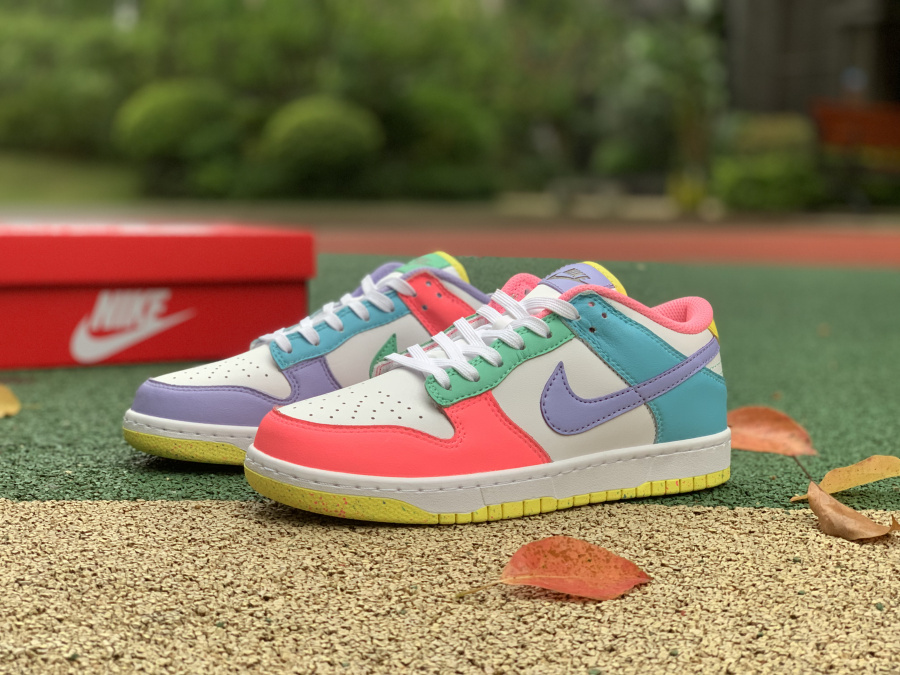 Nike SB Dunk Low "Easter" DD1872-100 - 