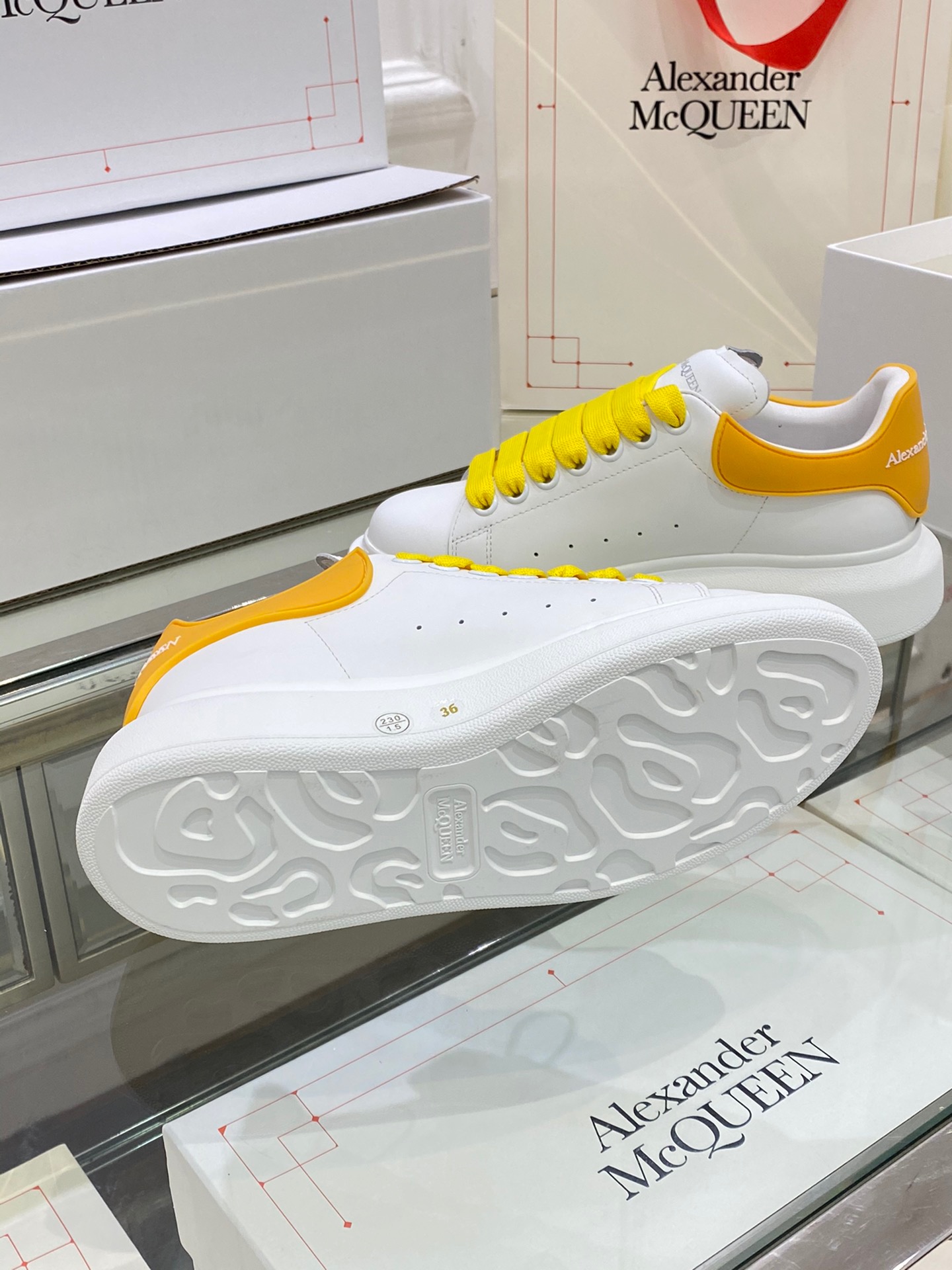 Alexander Mqueen Low-Top Air Platform Leather Sneakers    - PerfectKickZ