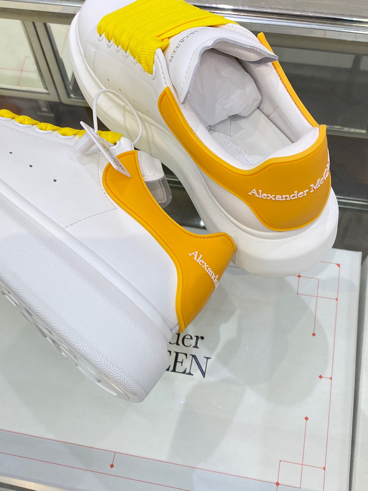 Alexander Mqueen Low-Top Air Platform Leather Sneakers    - PerfectKickZ