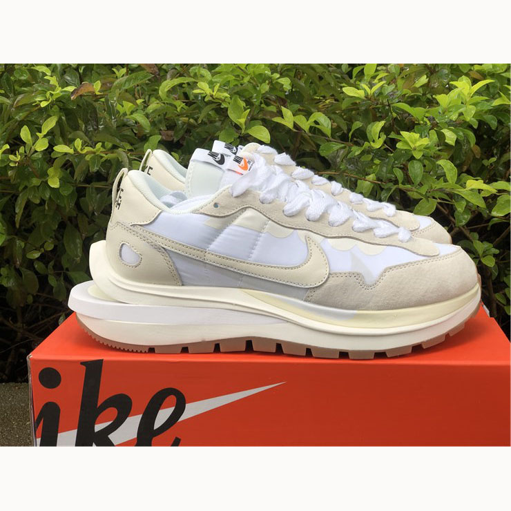 Sacai X Nike Pegasus VaporFly SP - PerfectKickZ