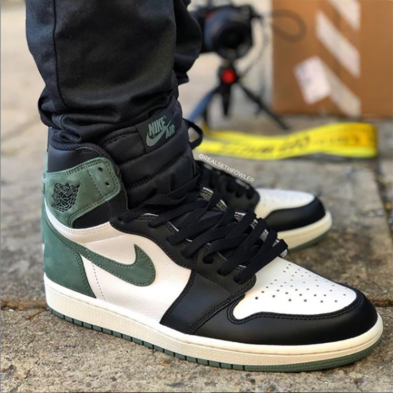 Jordan AJ 1 Retro High Caly Green Sneaker 555088-135 - 