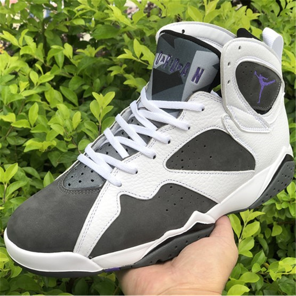 Jordan AJ 7 “Flint” Sneaker CU9307-100 - 
