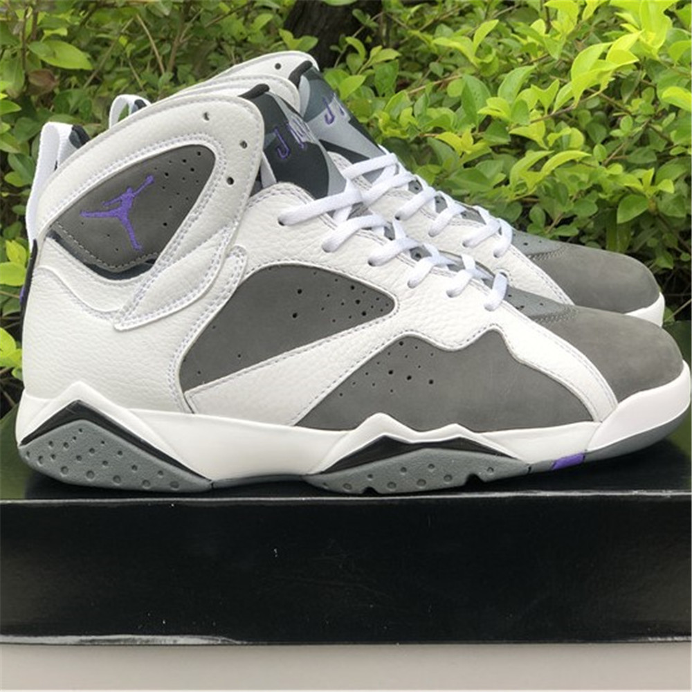 Jordan AJ 7 “Flint” Sneaker CU9307-100 - 