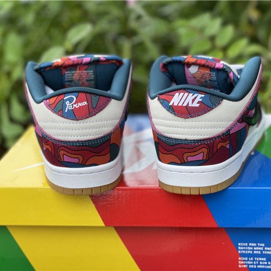 Parra X Nike SB Dunk Low  Sneaker DH7695-600 - 