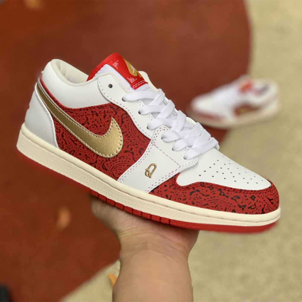 Jordan AJ1 Low SE Spades Black Jack - PerfectKickZ