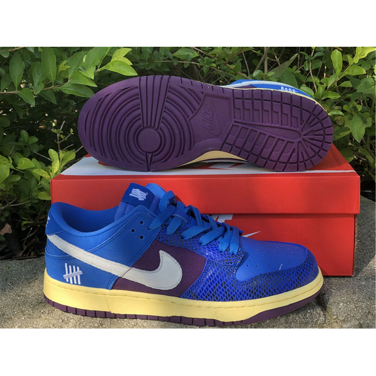 Undefeated X Nike Dunk Low - 
