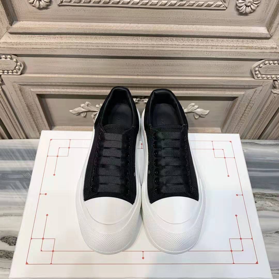 Alexander Mqueen Deck Lace-Up Plimsoll Sneaker - 
