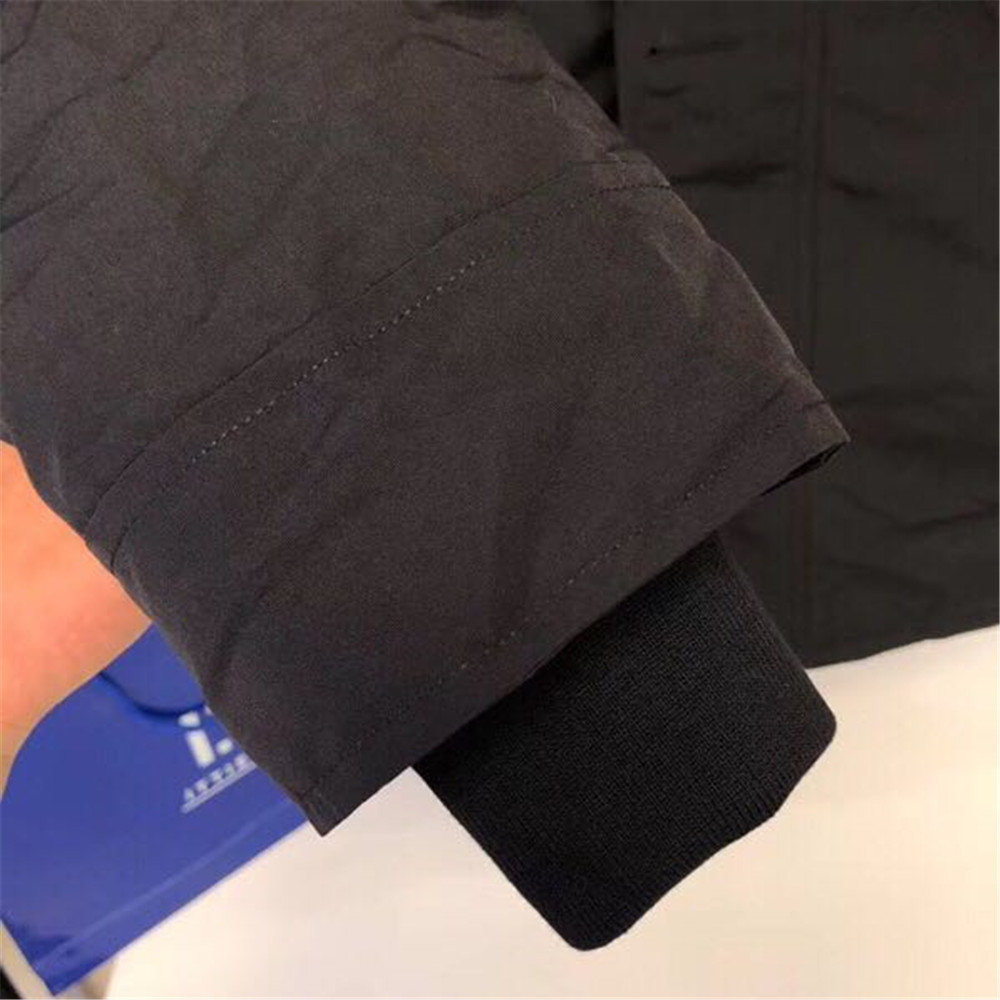 Canada Goose Men Padded Long Down Jacket In Black(06） - PerfectKickZ