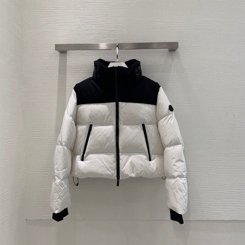 Moncler Jasione Short Down Jacket In White - PerfectKickZ