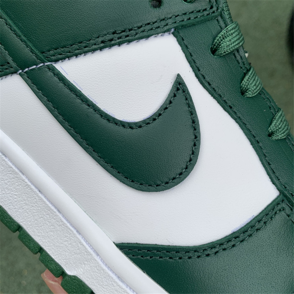 Nike Dunk Low Team Green Sneaker - PerfectKickZ
