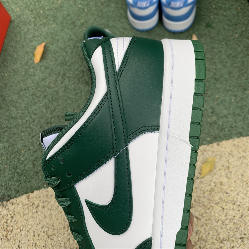 Nike Dunk Low Team Green Sneaker - PerfectKickZ
