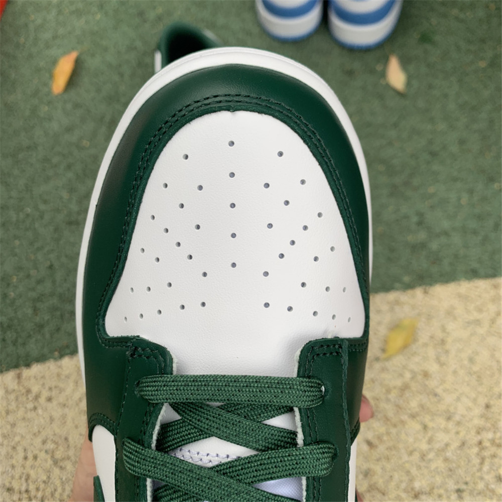 Nike Dunk Low Team Green Sneaker - PerfectKickZ