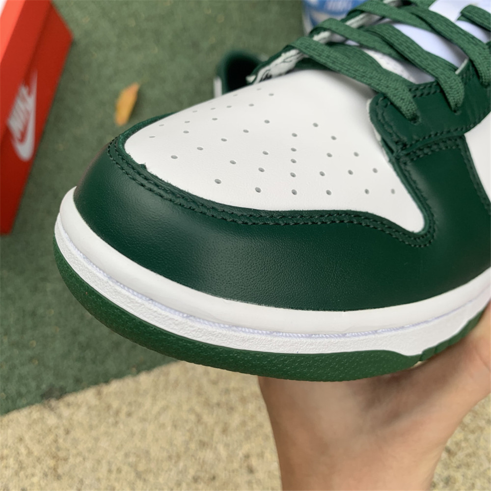 Nike Dunk Low Team Green Sneaker - PerfectKickZ