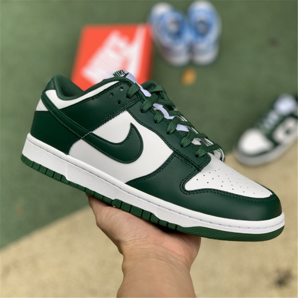 Nike Dunk Low Team Green Sneaker - PerfectKickZ