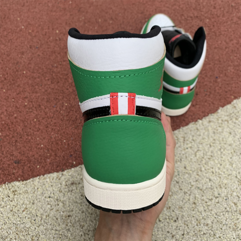 Jordan AJ1 High OG WMNS “Lucky Green” - 