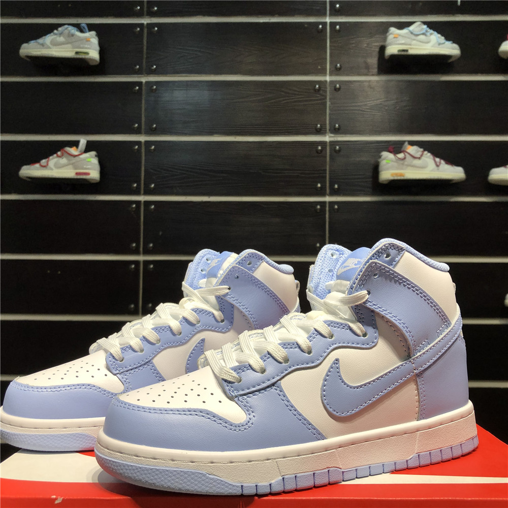 Nike Wmns SB Dunk High Aluminum Sneaker DD1869-107 - PerfectKickZ