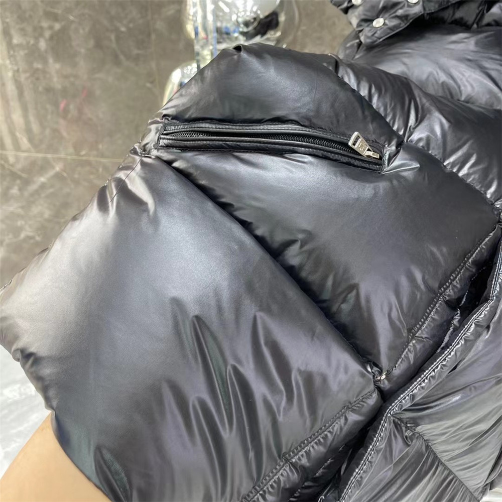 Moncler Lamentin Short Down Jacket - PerfectKickZ