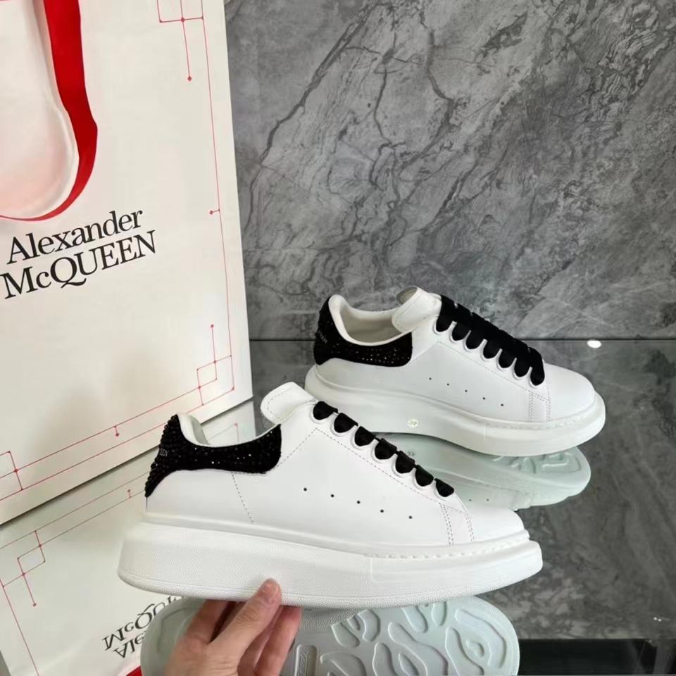 Alexander Mqueen Low-Top Air Platform Leather Sneakers    - PerfectKickZ
