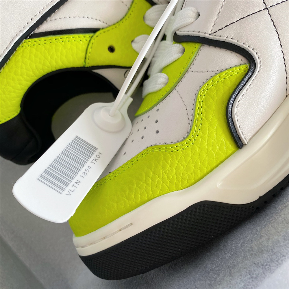 Valenti  Garavani One Stud Low-Top Sneaker In Nappa - PerfectKickZ