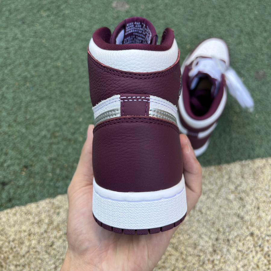 Jordan AJ 1 Retro High OG “Bordeaux” Sneaker - PerfectKickZ