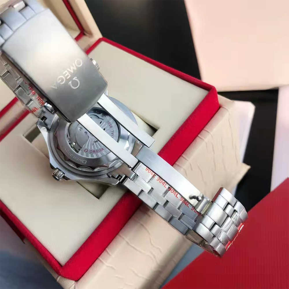 Omega High Quality Watch - PerfectKickZ