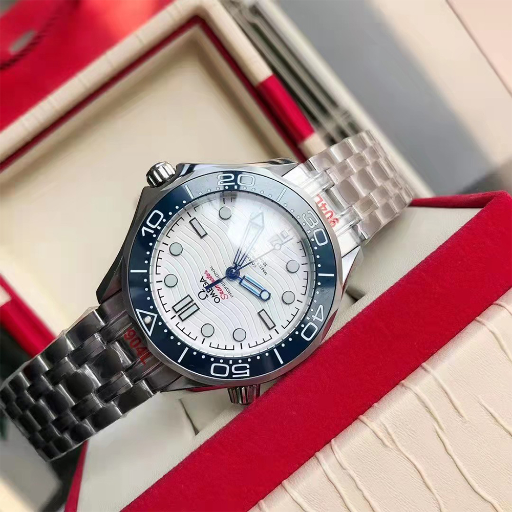Omega High Quality Watch - PerfectKickZ