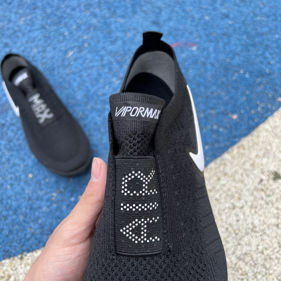 Nike Air Vapormax Moc 2 Sneaker - PerfectKickZ