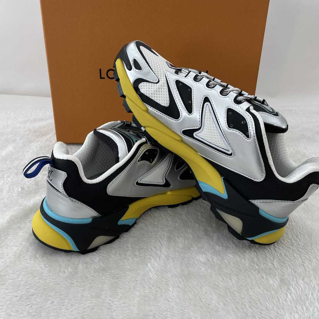 Louis Vuitton Runner Tatic Sneaker(Upon UK Size) - PerfectKickZ