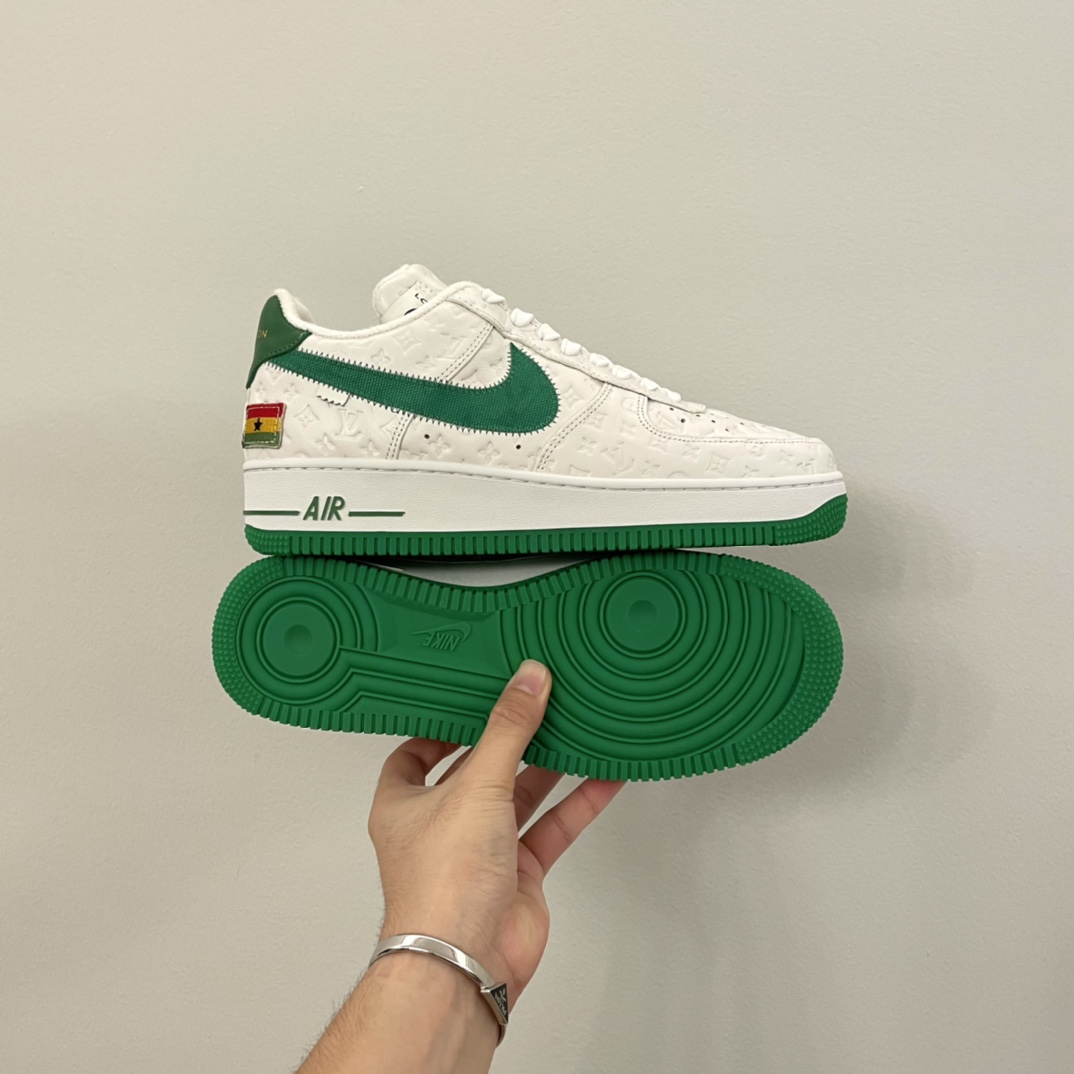 Louis Vuitton X Nike Air Force 1 Sneaker In White - PerfectKickZ