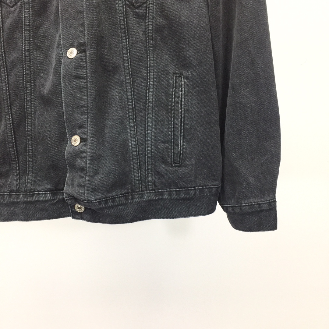  Balenciaga Spray Paint Logo Denim Jacket - PerfectKickZ