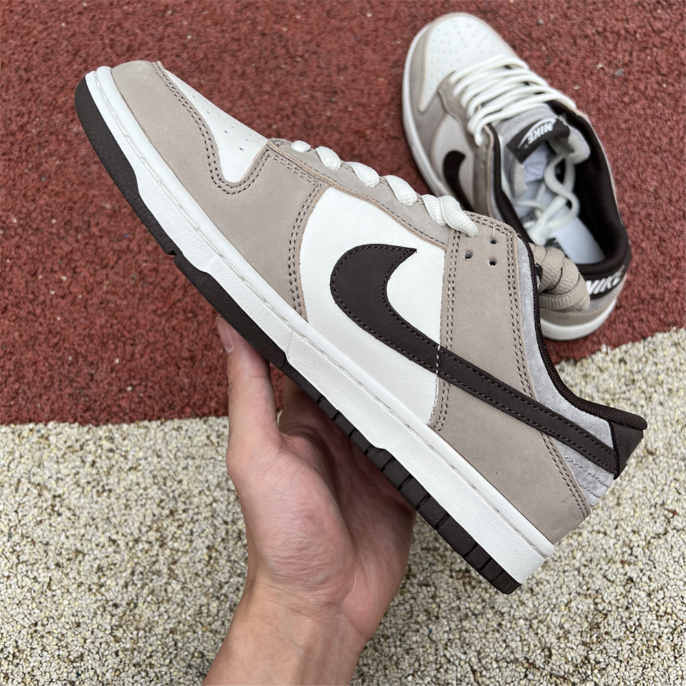 Nike Dunk Low Sneaker - 