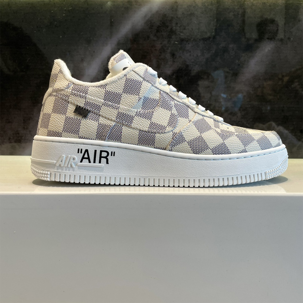 Louis Vuitton X Nike Air Force 1 Damier Sneaker - 