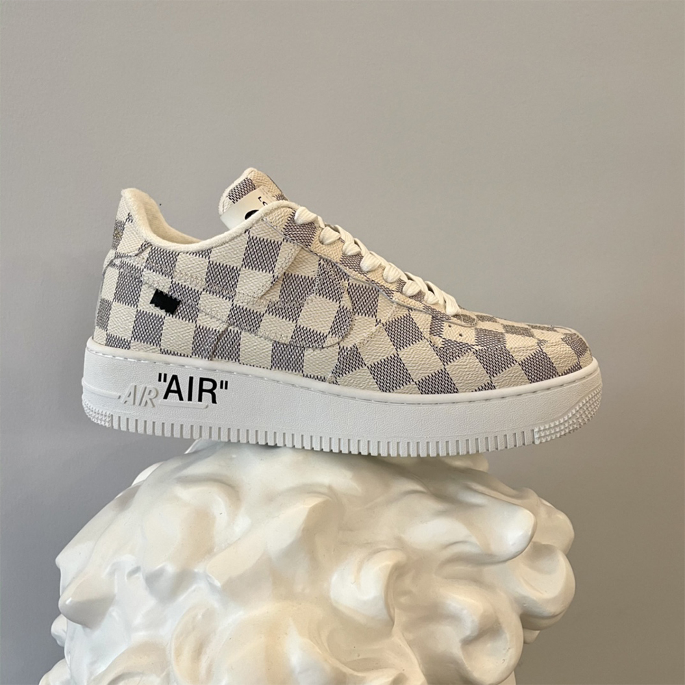 Louis Vuitton X Nike Air Force 1 Damier Sneaker - 