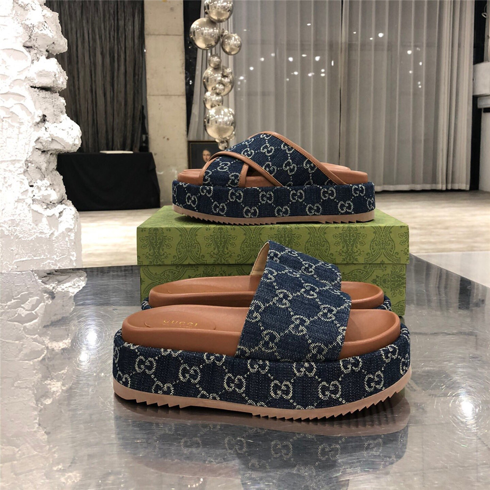 Gucci Women's Platform Slide Sandal(Blue and Ivory) - PerfectKickZ