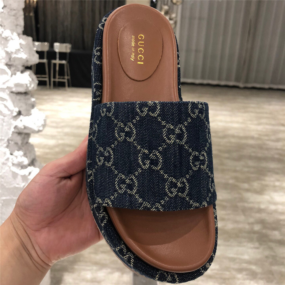 Gucci Women's Platform Slide Sandal(Blue and Ivory) - PerfectKickZ