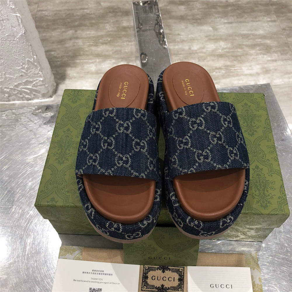 Gucci Women's Platform Slide Sandal(Blue and Ivory) - PerfectKickZ