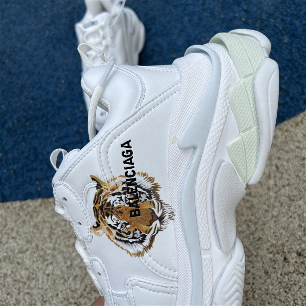 Balenciaga Triple S x Gucci Tiger Print Sneaker In White - PerfectKickZ