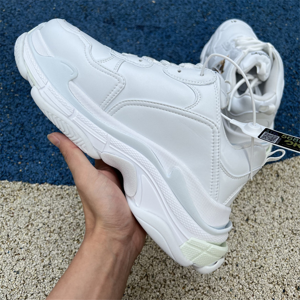 Balenciaga Triple S x Gucci Tiger Print Sneaker In White - PerfectKickZ